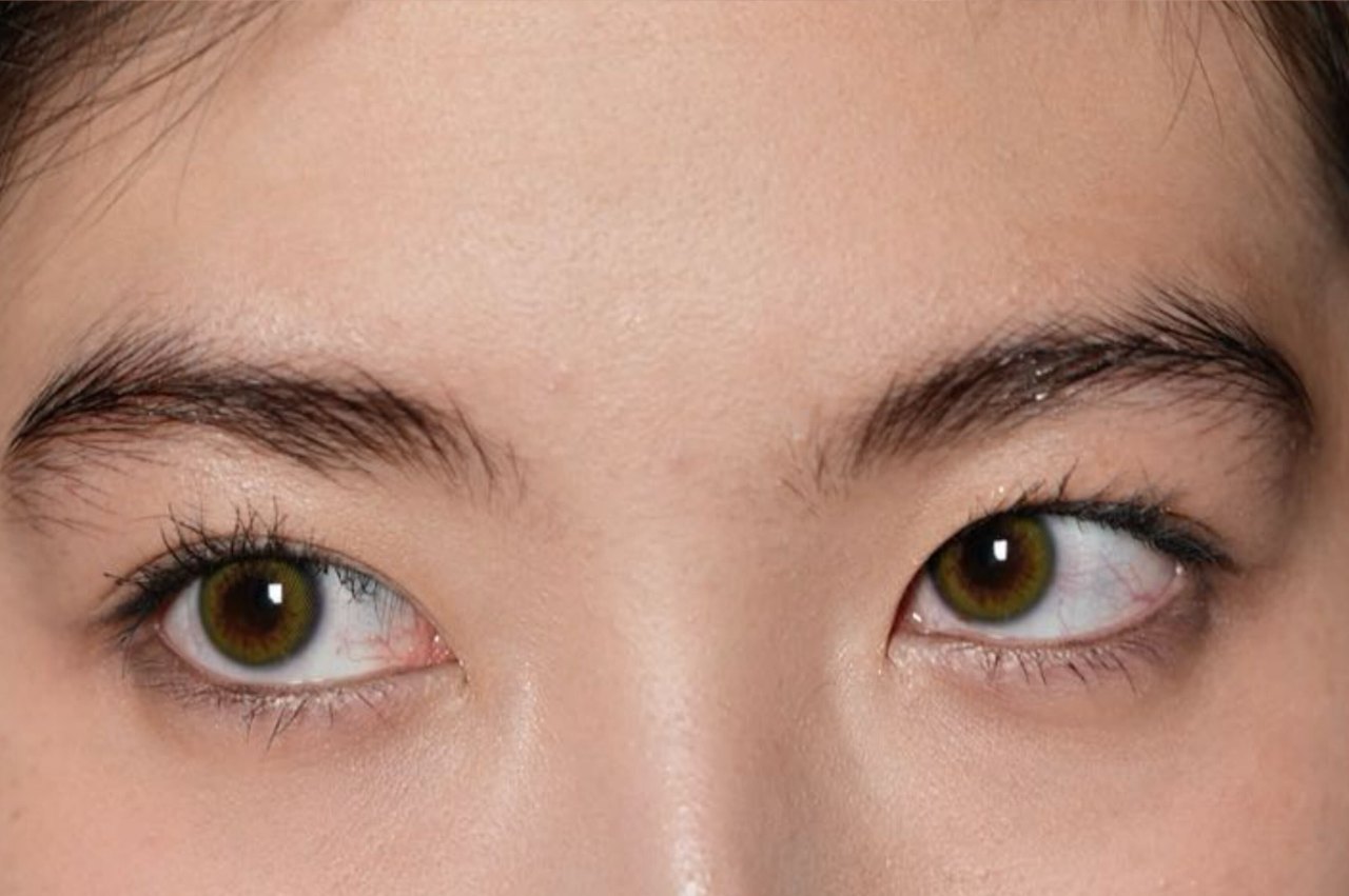 The same client with the work healed: a fuller brow carrying a soft arch and a drawn tail, the strokes reading as hair rather than as a filled shape.